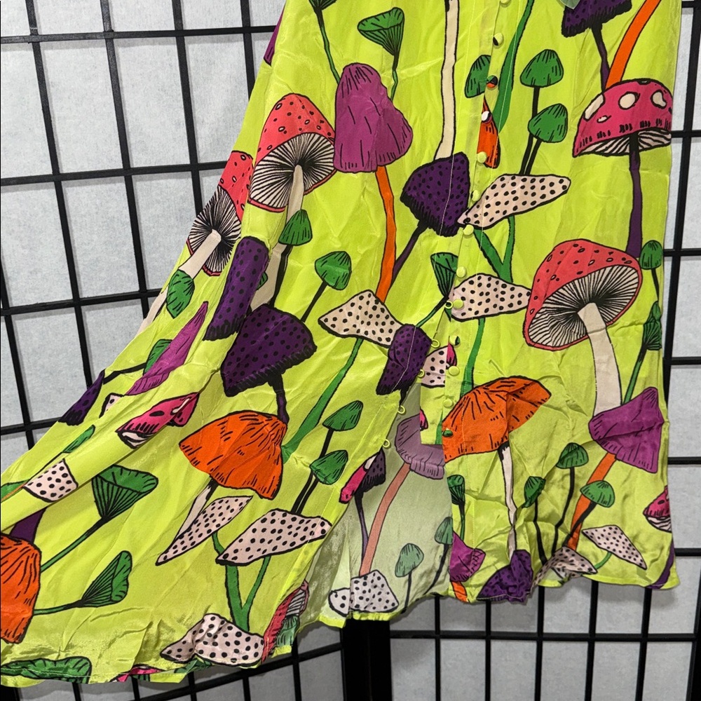 ✨ Farm Rio Lime Mushrooms Midi Dress – Size XS ✨ - Picture 7 of 9